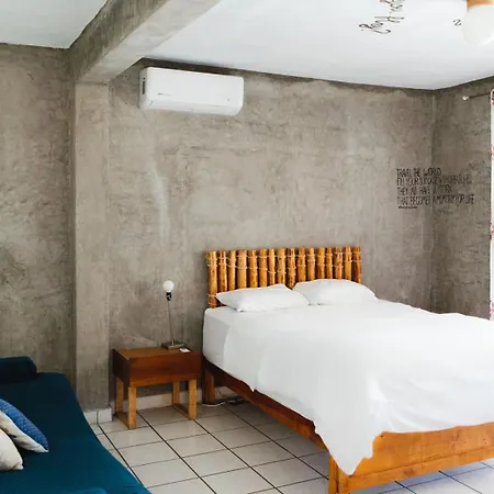 Desert Heart Hostel-3